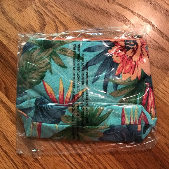 NWT L.I.B Blue Tropical & Floral Cosmetic Bag - Picture 11 of 11